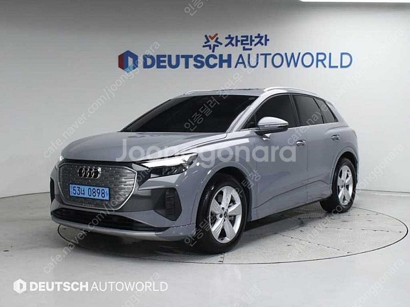 회색 아우디 Q4 중고 아우디 전기차 40 중고차리스구...--0
